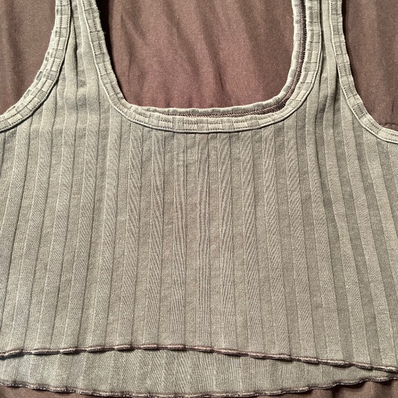 OFFLINE by Aerie Gray Cropped Tank Size Medium - Picture 4 of 6
